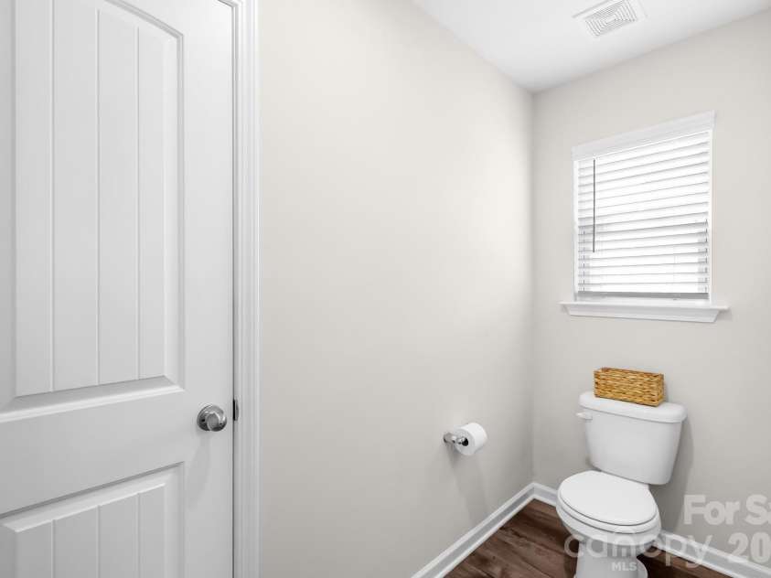 45 Ridge Circle Drive, Camden, SC 29020.  MLS# CAR4405469, YatesRealty ID 42871. 