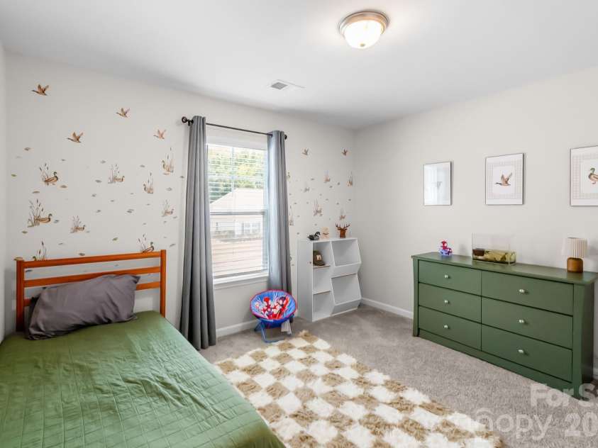 45 Ridge Circle Drive, Camden, SC 29020.  MLS# CAR4405469, YatesRealty ID 42871. 