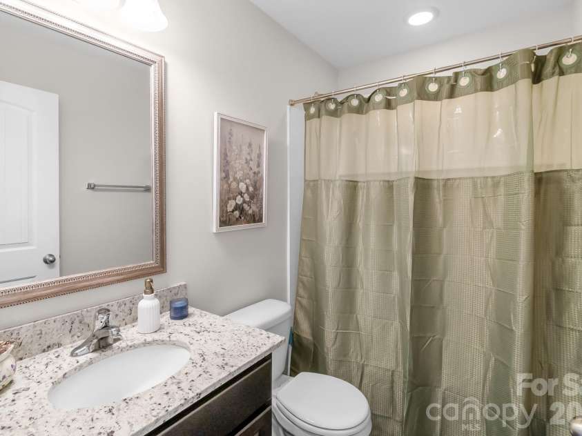 45 Ridge Circle Drive, Camden, SC 29020.  MLS# CAR4405469, YatesRealty ID 42871. 