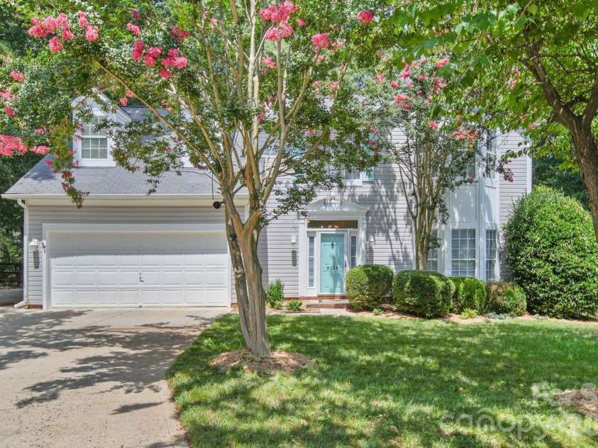 9136 Whittel Place, Charlotte, NC 28216.  MLS# CAR4402060, YatesRealty ID 42872. Welcome home!