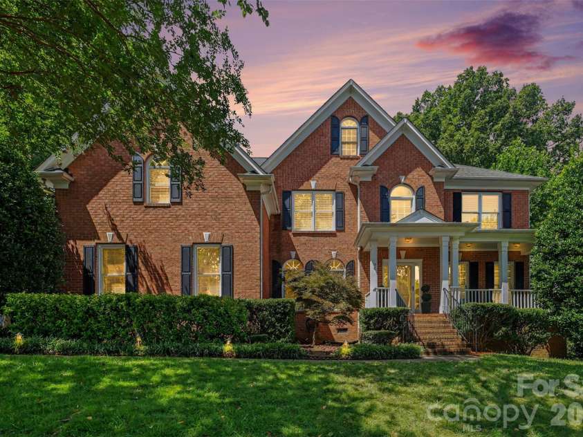 1208 High Brook Drive, Waxhaw, NC 28173.  MLS# CAR4409152, YatesRealty ID 42875. 