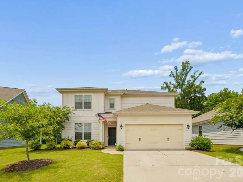 1809 Shelbourne Way, Fort Mill, SC 29707.  MLS# CAR4409296, YatesRealty ID 42876. 