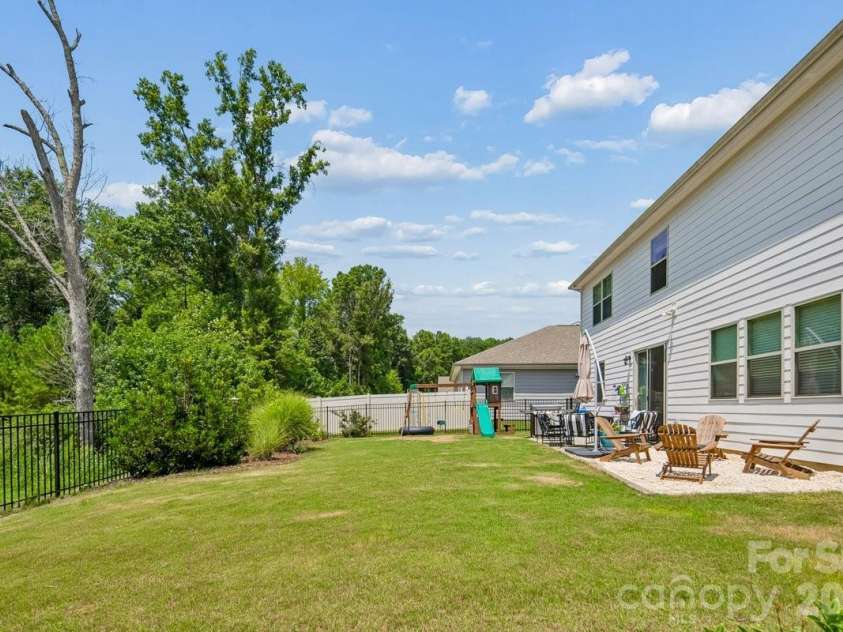 1809 Shelbourne Way, Fort Mill, SC 29707.  MLS# CAR4409296, YatesRealty ID 42876. 