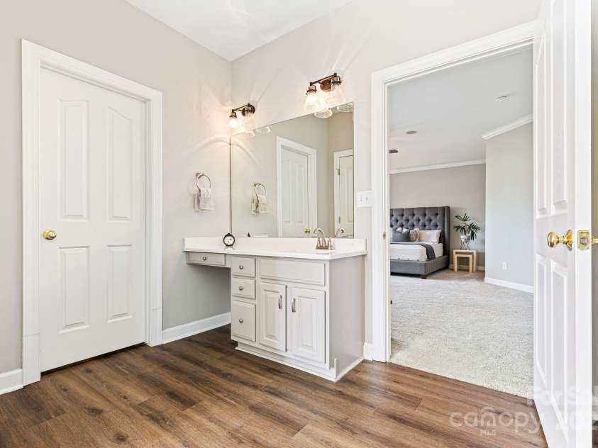 15613 Glen Miro Drive, Huntersville, NC 28078.  MLS# CAR4217939, YatesRealty ID 4288. 