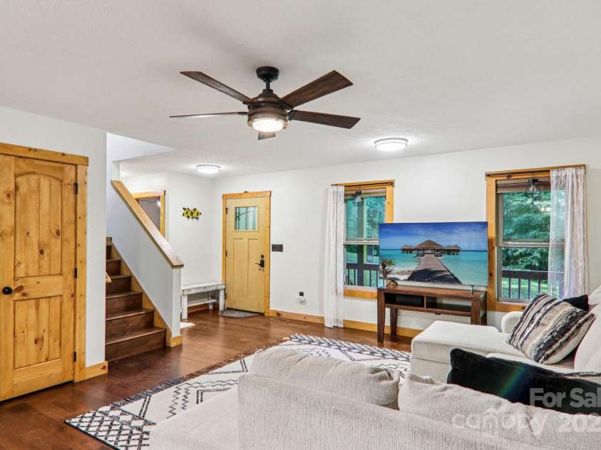 2171 Black Rock Road, Cherokee, NC 28719.  MLS# CAR4270256, YatesRealty ID 4288. Living room