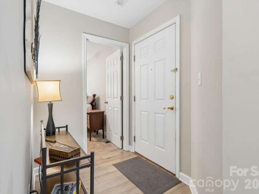 7844 Village Harbor Drive, Cornelius, NC 28031.  MLS# CAR4356496, YatesRealty ID 4288. Foyer