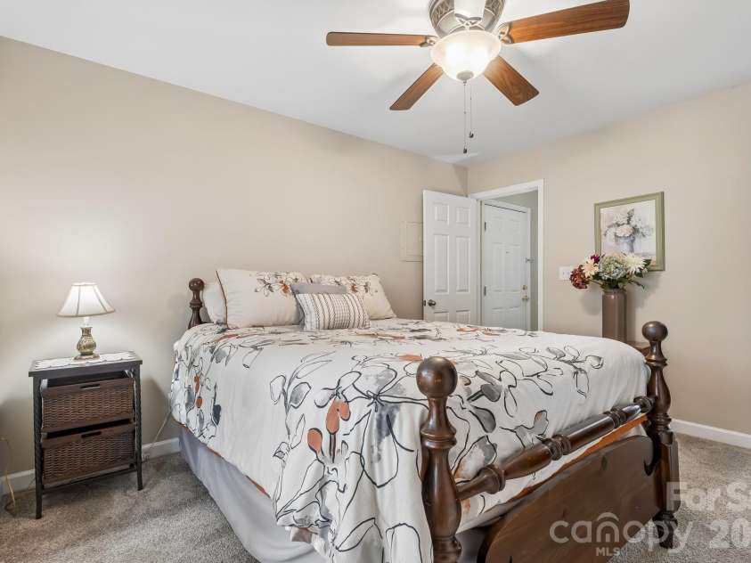 7844 Village Harbor Drive, Cornelius, NC 28031.  MLS# CAR4356496, YatesRealty ID 4288. Guest bedroom