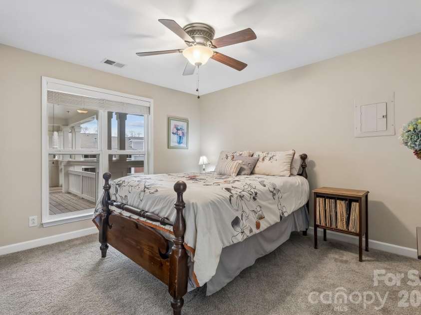 7844 Village Harbor Drive, Cornelius, NC 28031.  MLS# CAR4356496, YatesRealty ID 4288. Guest bedroom