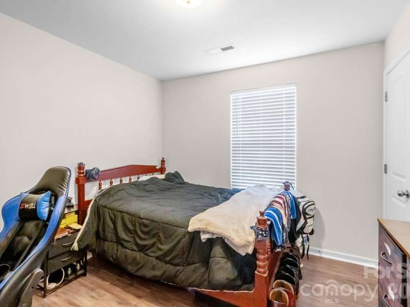 107 Olivia Lane, Lincolnton, NC 28092.  MLS# CAR4407526, YatesRealty ID 42882. 