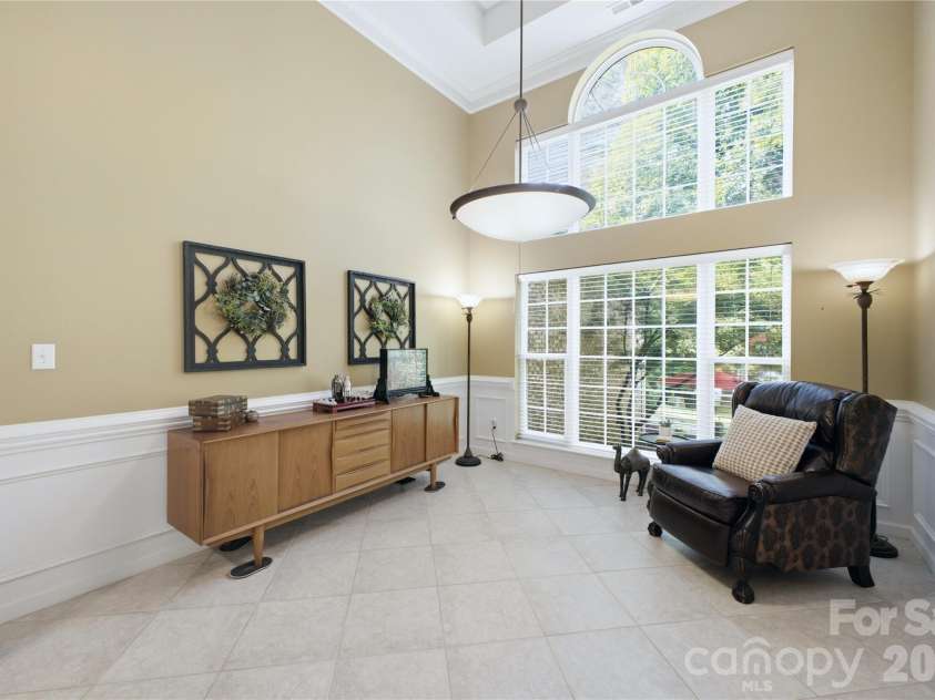 136 Edge Hill Drive, Fort Mill, SC 29715.  MLS# CAR4408819, YatesRealty ID 42883. 