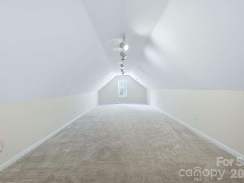 136 Edge Hill Drive, Fort Mill, SC 29715.  MLS# CAR4408819, YatesRealty ID 42883. 