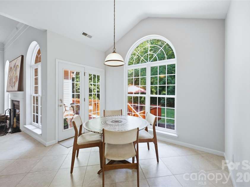 136 Edge Hill Drive, Fort Mill, SC 29715.  MLS# CAR4408819, YatesRealty ID 42883. 
