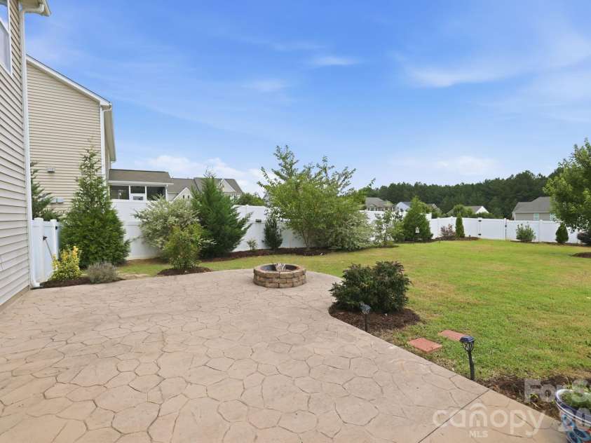 79044 Ridgehaven Road, Lancaster, SC 29720.  MLS# CAR4408656, YatesRealty ID 42885. 