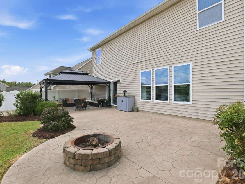 79044 Ridgehaven Road, Lancaster, SC 29720.  MLS# CAR4408656, YatesRealty ID 42885. 