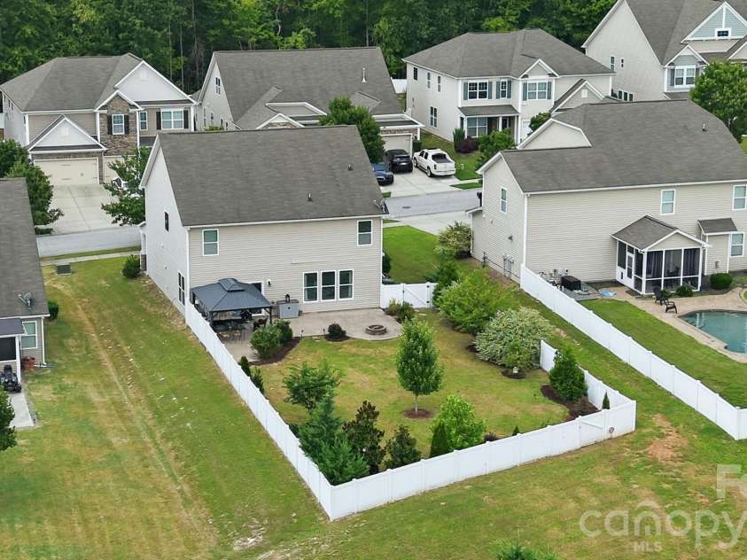 79044 Ridgehaven Road, Lancaster, SC 29720.  MLS# CAR4408656, YatesRealty ID 42885. 