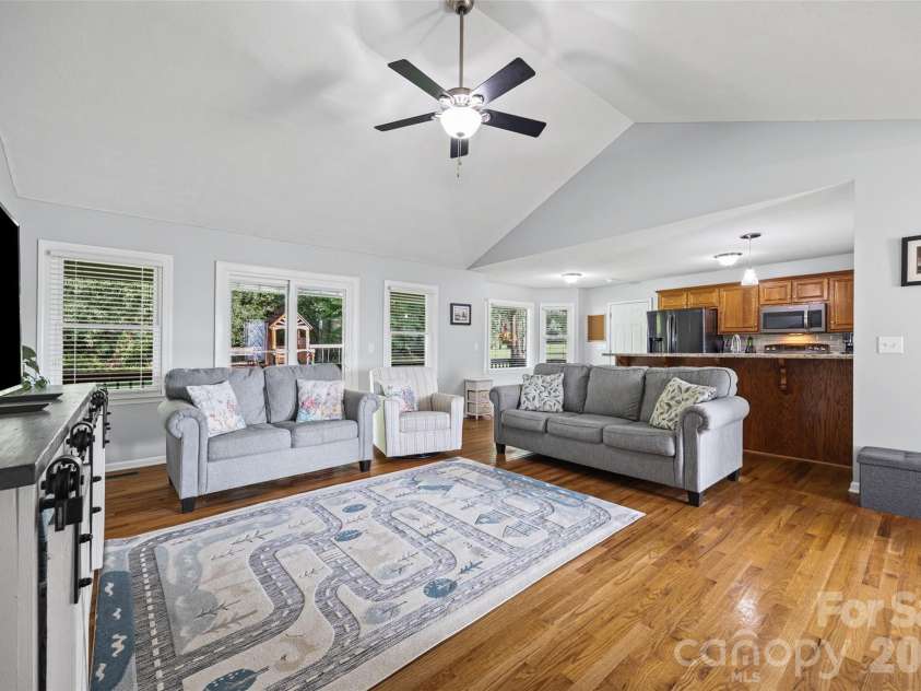112 Bankhead Road, Shelby, NC 28152.  MLS# CAR4411563, YatesRealty ID 42889. 