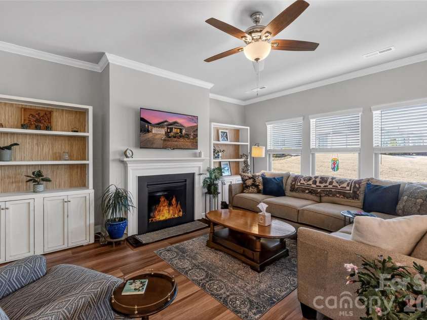 5293 Turtle Creek Drive, Denver, NC 28037.  MLS# CAR4356101, YatesRealty ID 4289. 