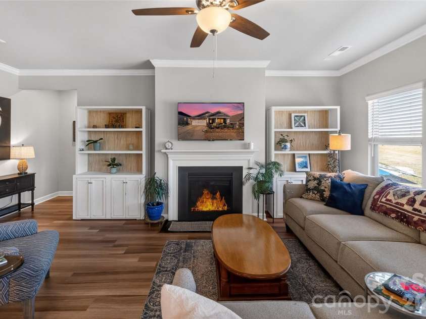 5293 Turtle Creek Drive, Denver, NC 28037.  MLS# CAR4356101, YatesRealty ID 4289. 