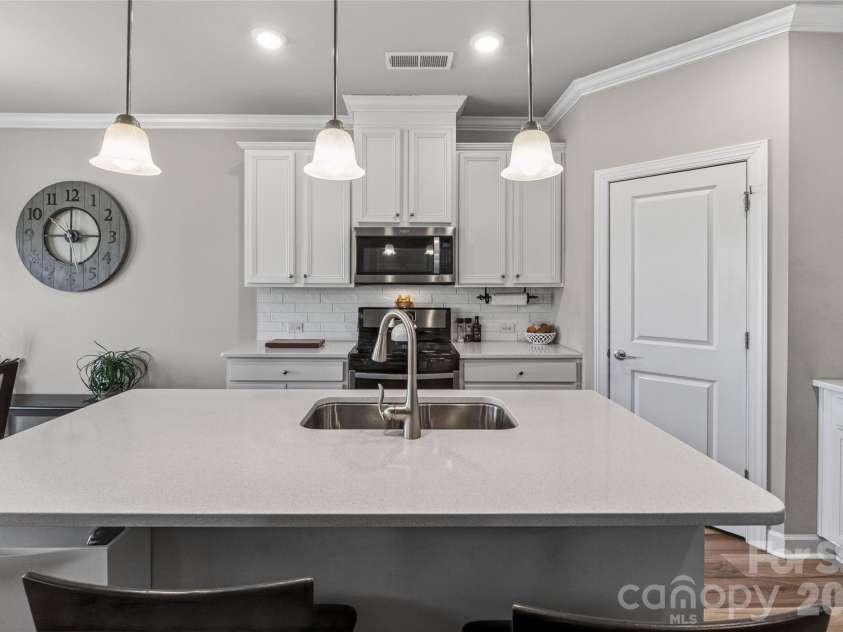 5293 Turtle Creek Drive, Denver, NC 28037.  MLS# CAR4356101, YatesRealty ID 4289. 