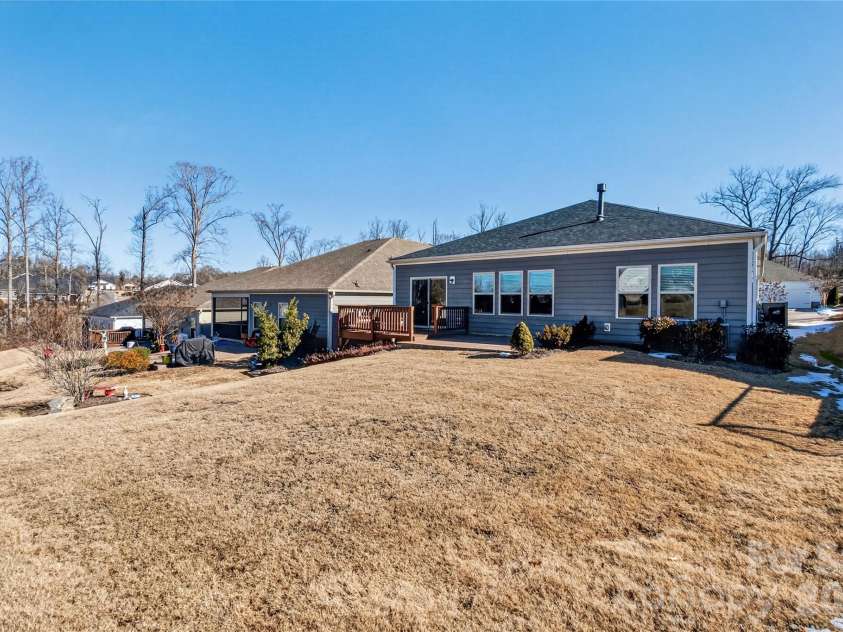 5293 Turtle Creek Drive, Denver, NC 28037.  MLS# CAR4356101, YatesRealty ID 4289. 