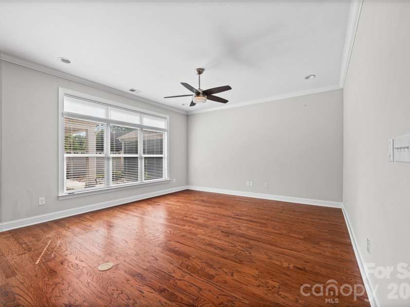1140 Avalon Place, Matthews, NC 28104.  MLS# CAR4407609, YatesRealty ID 42890. Living Room