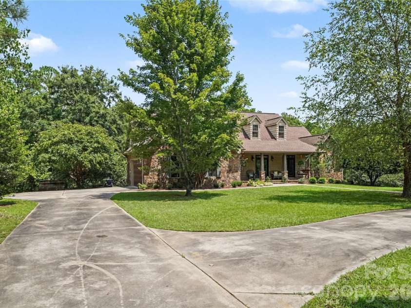 507 Crown Court, Richburg, SC 29729.  MLS# CAR4371856, YatesRealty ID 42891. 