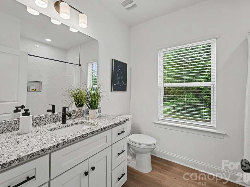 53 13th Street, Newton, NC 28658.  MLS# CAR4407560, YatesRealty ID 42892. 