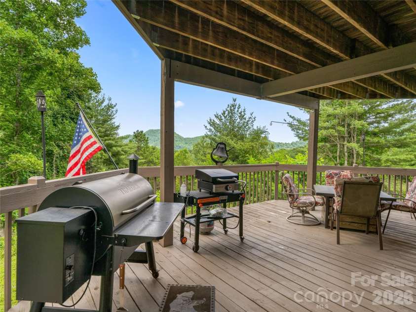 152 Worley Cove Road, Leicester, NC 28748.  MLS# CAR4410776, YatesRealty ID 42894. 