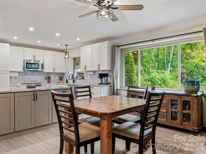 152 Worley Cove Road, Leicester, NC 28748.  MLS# CAR4410776, YatesRealty ID 42894. 