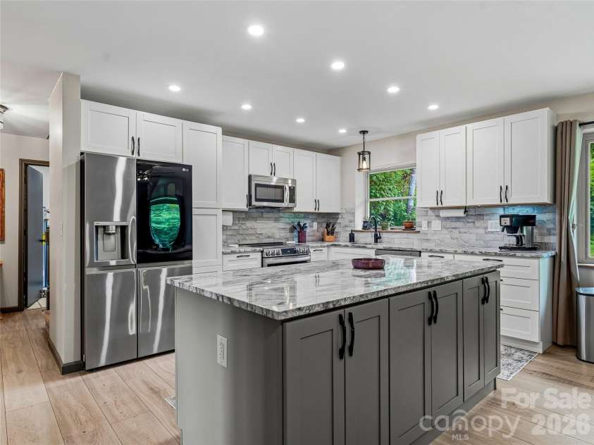 152 Worley Cove Road, Leicester, NC 28748.  MLS# CAR4410776, YatesRealty ID 42894. 