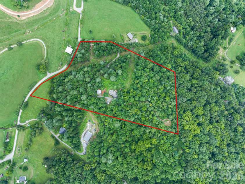 152 Worley Cove Road, Leicester, NC 28748.  MLS# CAR4410776, YatesRealty ID 42894. 