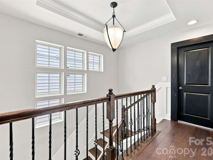 2507 Alyssa Lane, Charlotte, NC 28208.  MLS# CAR4409344, YatesRealty ID 42896. 