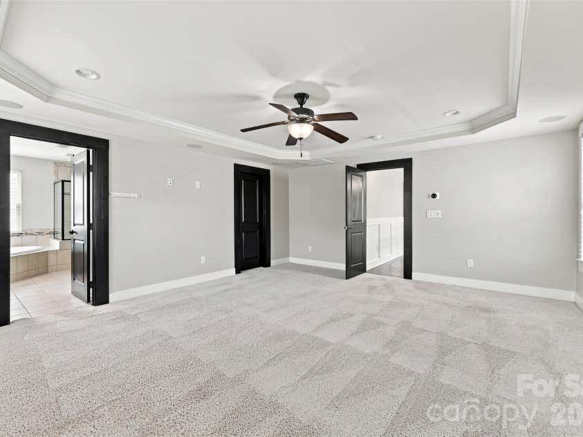 2507 Alyssa Lane, Charlotte, NC 28208.  MLS# CAR4409344, YatesRealty ID 42896. 