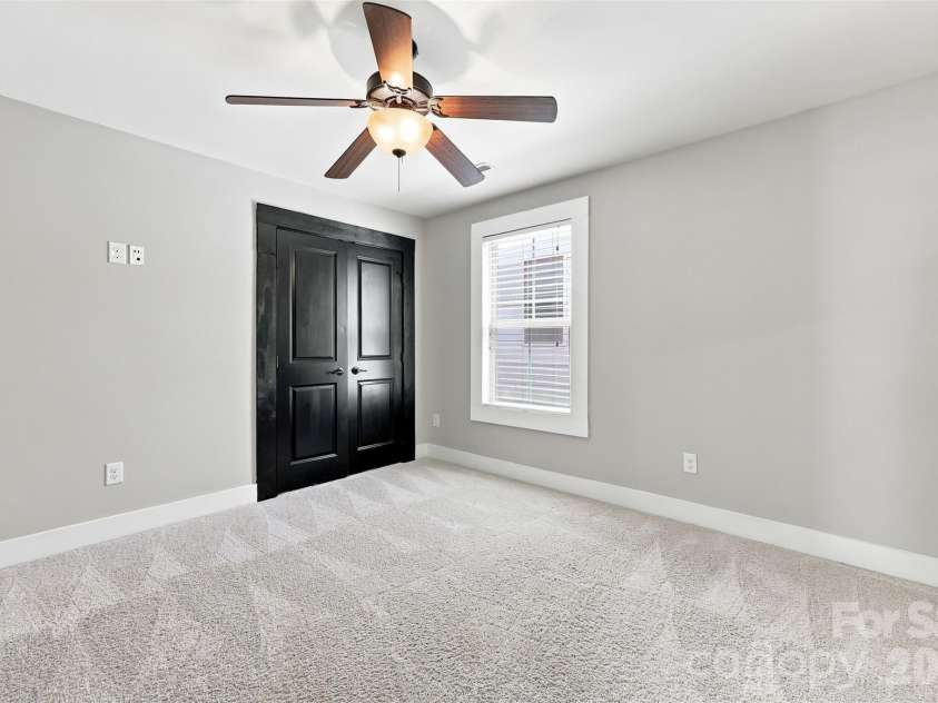 2507 Alyssa Lane, Charlotte, NC 28208.  MLS# CAR4409344, YatesRealty ID 42896. 
