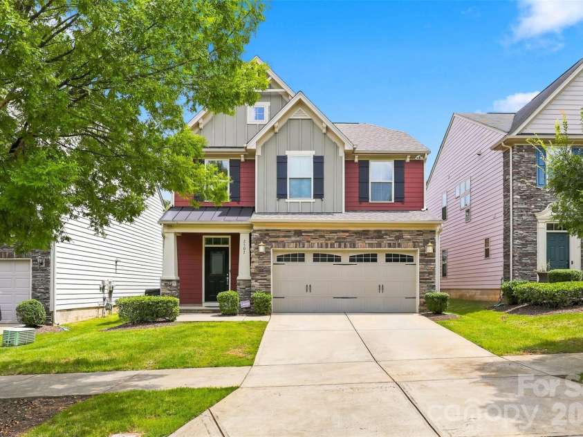 2507 Alyssa Lane, Charlotte, NC 28208.  MLS# CAR4409344, YatesRealty ID 42896. 