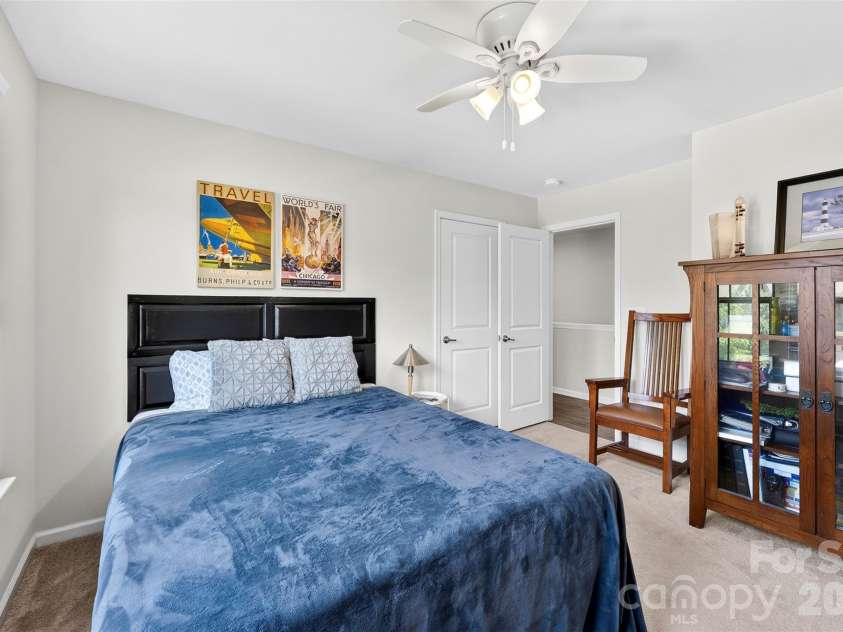 140 Beacon Drive, Mooresville, NC 28117.  MLS# CAR4401675, YatesRealty ID 42897. 