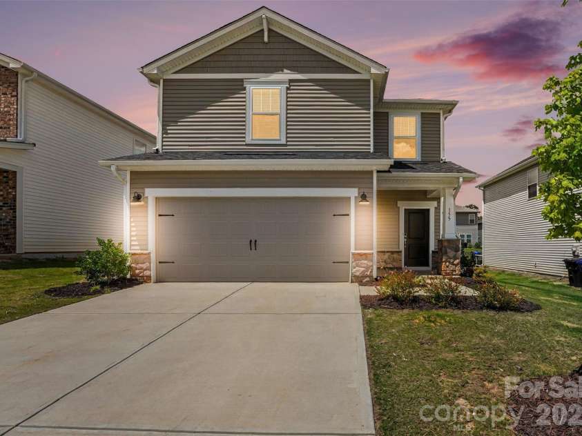 155 Shepherds Landing Drive, Mooresville, NC 28115.  MLS# CAR4413190, YatesRealty ID 42898. 