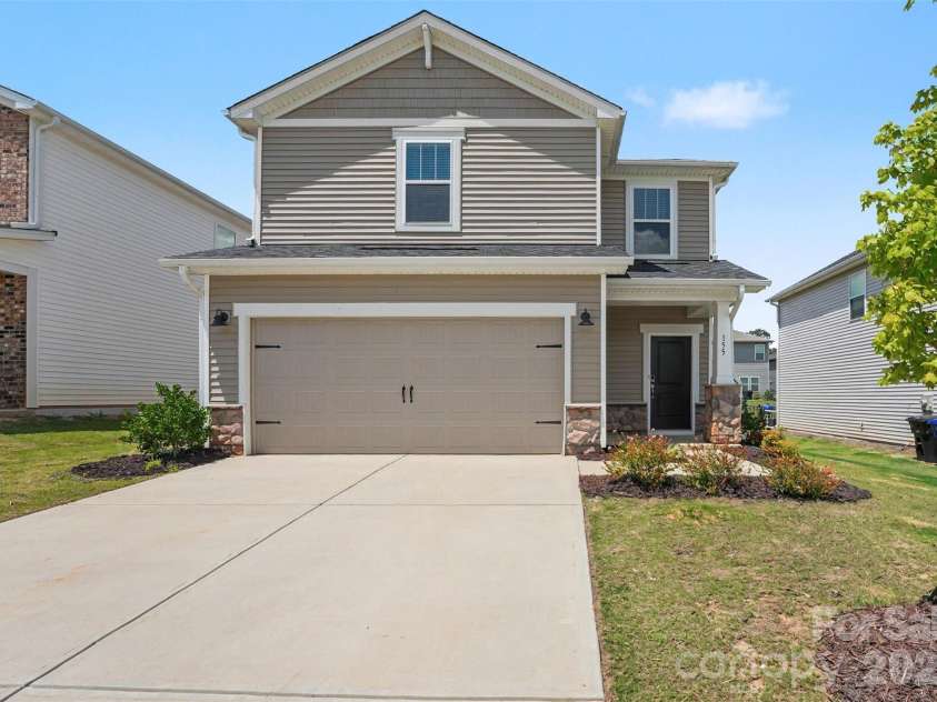 155 Shepherds Landing Drive, Mooresville, NC 28115.  MLS# CAR4413190, YatesRealty ID 42898. 