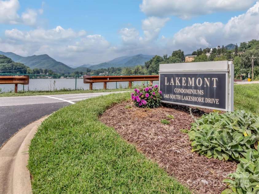 1465 Lakeshore Drive, Lake Junaluska, NC 28745.  MLS# CAR4294485, YatesRealty ID 4290. 