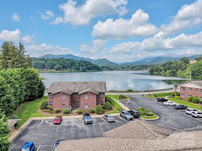 1465 Lakeshore Drive, Lake Junaluska, NC 28745.  MLS# CAR4294485, YatesRealty ID 4290. 