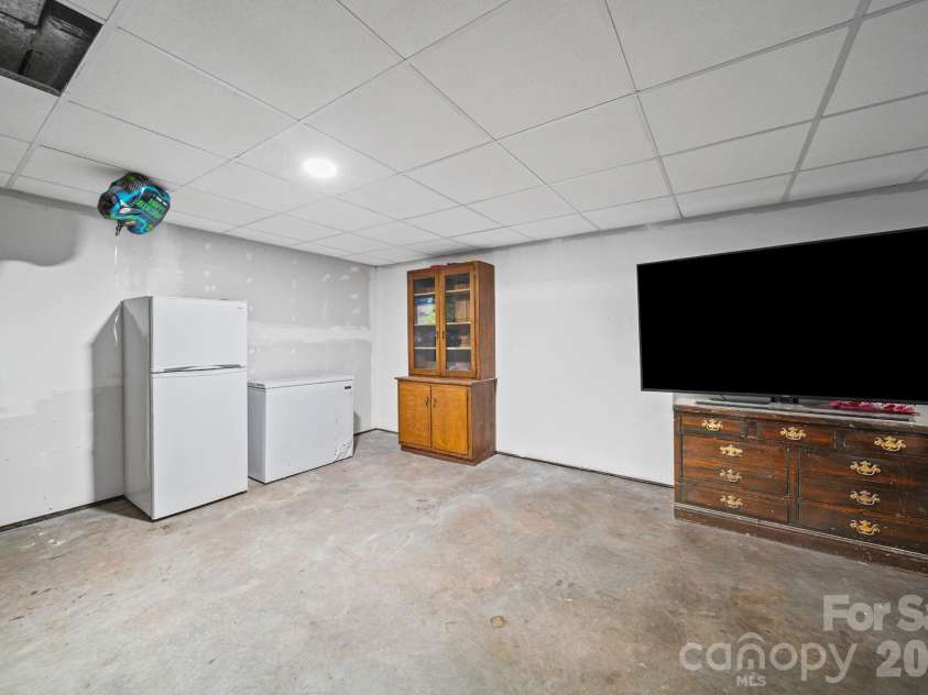6643 Wards Gap Road, Casar, NC 28020.  MLS# CAR4407498, YatesRealty ID 42901. 