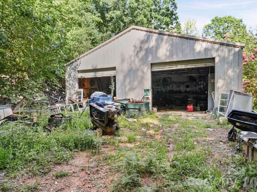 6643 Wards Gap Road, Casar, NC 28020.  MLS# CAR4407498, YatesRealty ID 42901. 
