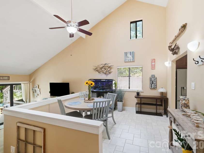 4142 Charlotte Highway, Lake Wylie, SC 29710.  MLS# CAR4411049, YatesRealty ID 42903. 
