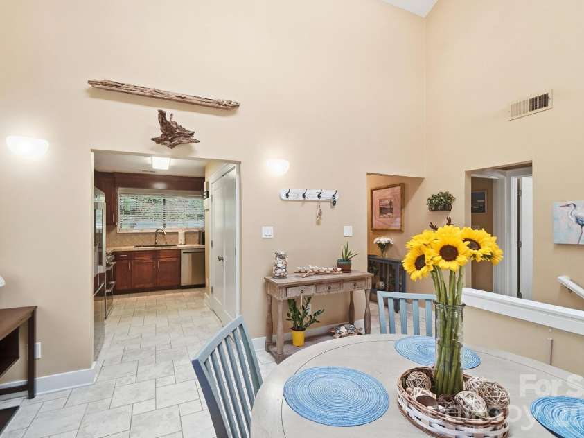 4142 Charlotte Highway, Lake Wylie, SC 29710.  MLS# CAR4411049, YatesRealty ID 42903. 