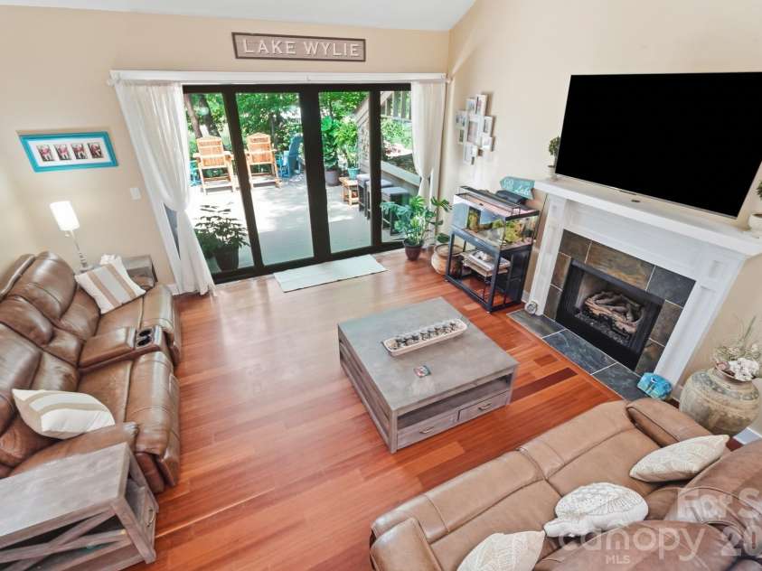 4142 Charlotte Highway, Lake Wylie, SC 29710.  MLS# CAR4411049, YatesRealty ID 42903. 