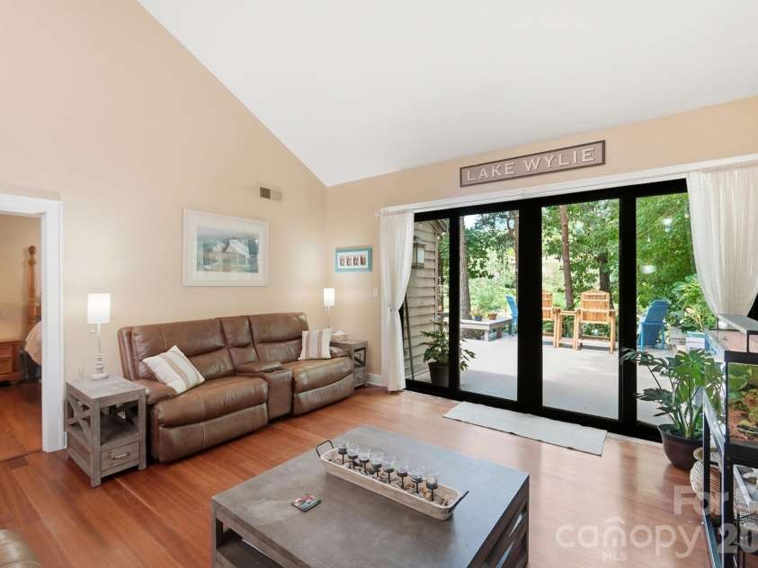 4142 Charlotte Highway, Lake Wylie, SC 29710.  MLS# CAR4411049, YatesRealty ID 42903. 