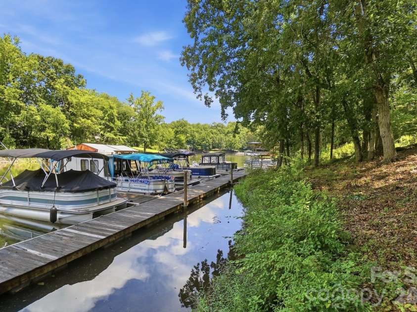 4142 Charlotte Highway, Lake Wylie, SC 29710.  MLS# CAR4411049, YatesRealty ID 42903. 
