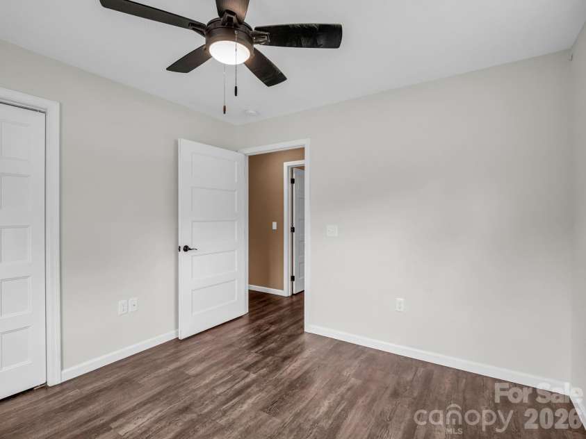 47 Heartleaf Lane, Columbus, NC 28722.  MLS# CAR4408758, YatesRealty ID 42904. Bedroom 3