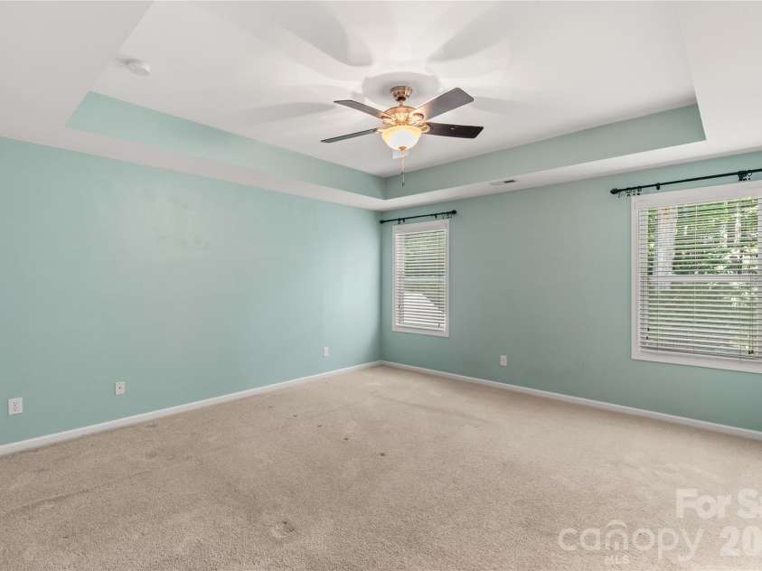 924 Autumn Glen Court, Clover, SC 29710.  MLS# CAR4404309, YatesRealty ID 42905. 
