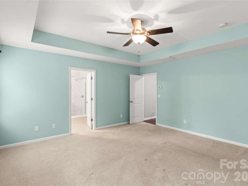 924 Autumn Glen Court, Clover, SC 29710.  MLS# CAR4404309, YatesRealty ID 42905. 